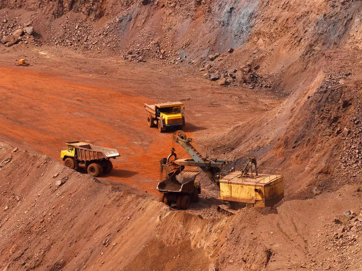 India dan AS Hadapi Tantangan Pasokan Rare Earth untuk EV: Krisis Bahan Baku yang Bisa Menghambat Revolusi Kendaraan Listrik