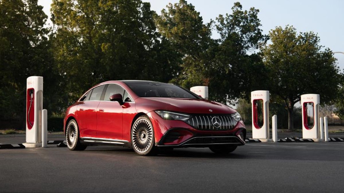 Tesla Perluas Jaringan Supercharger di Indonesia: Mempercepat Revolusi Kendaraan Listrik